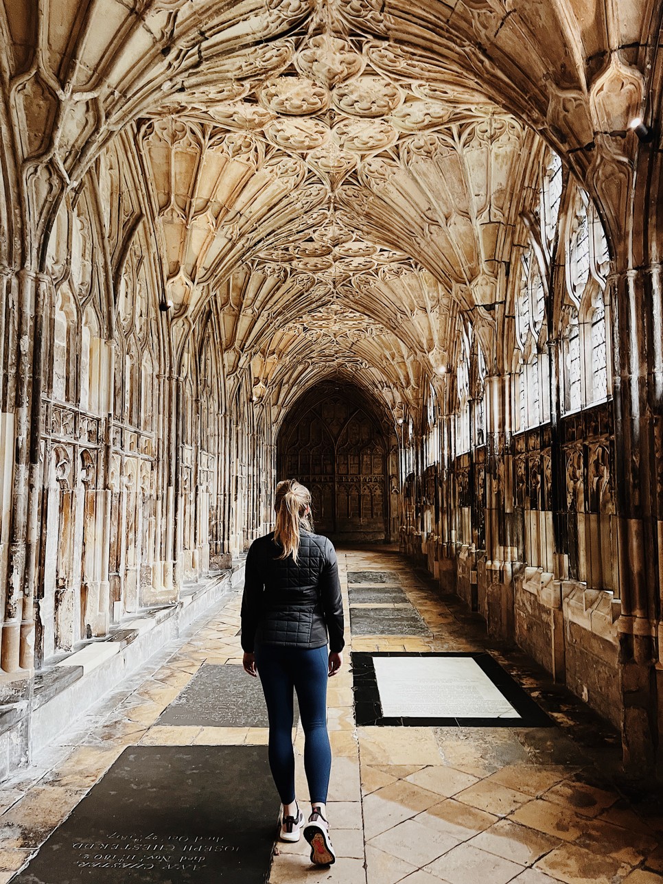 A gloucester-i katedrális minden Harry Potter rajongónak kötelező