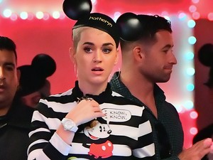 Csak Katy Perry-vel akarunk Disneylandbe menni