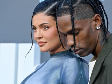 Kylie Jenner sokkoló nevet választott kisfiának