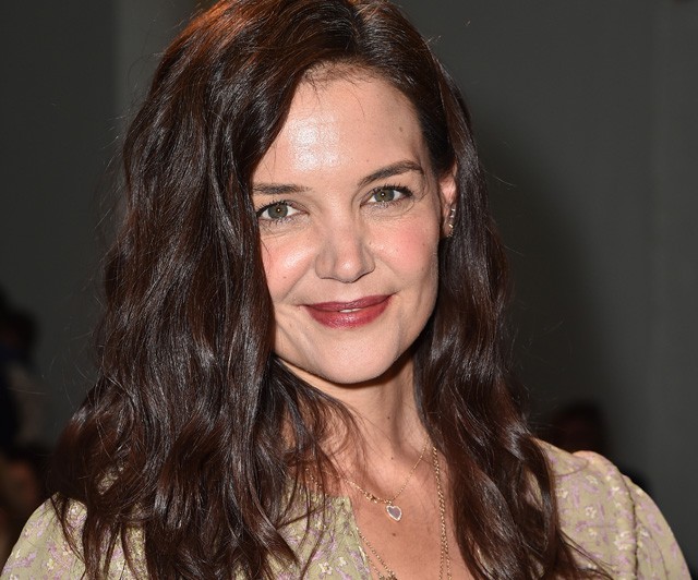Katie Holmes szettje 15 évvel ezelőtt is menő volt, és 15 év múlva is az lesz
