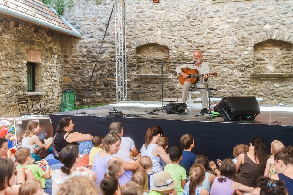 Az irodalom szerelmesei is remek programokat találnak maguknak az idei Művészetek Völgye Fesztiválon