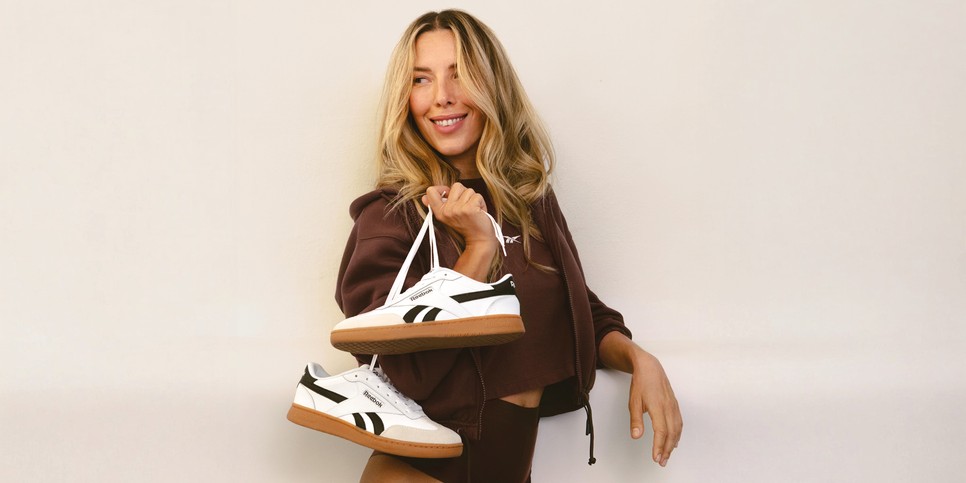 A Reebok új kollekciója már elérhető a CCC-nél! Fedezd fel az energiával teli, sportos stílus darabjait! (x)