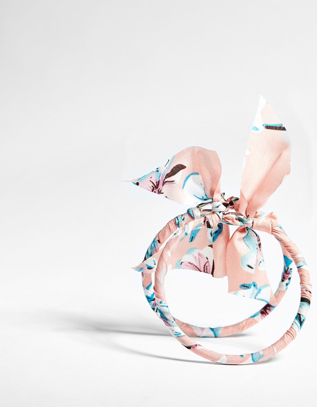 Fülbevaló BERSHKA 1995 Ft