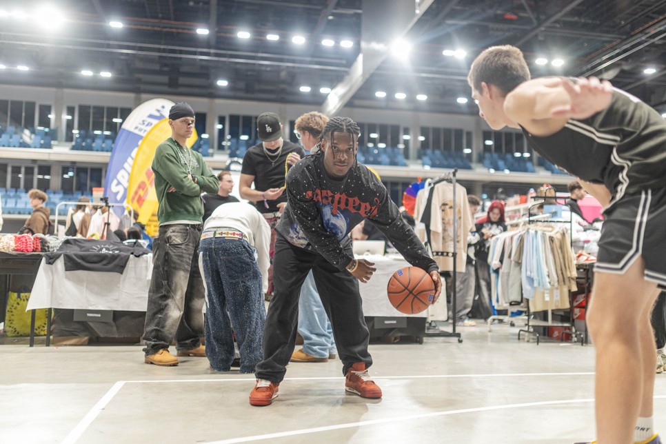 Ahol a sport találkozik a divattal: a New Universe megmutatja, hogy a sneakerkultúra jóval több egy pár különleges cipőnél