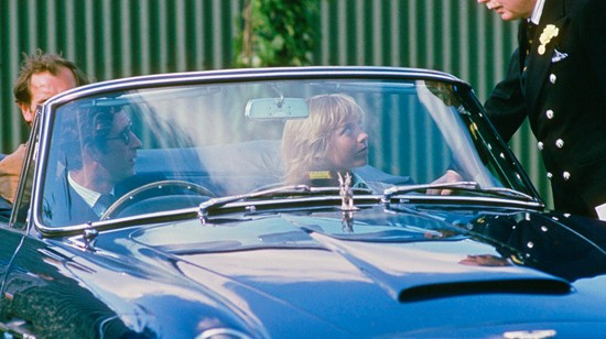 Ez a gyönyörű nő volt Károly király legnagyobb szerelme, mielőtt elvette volna Dianát és Kamillát