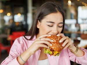 Félelmetes, mit tesznek a gyorsételek az agyaddal, jobb, ha mielőbb lemondasz róluk