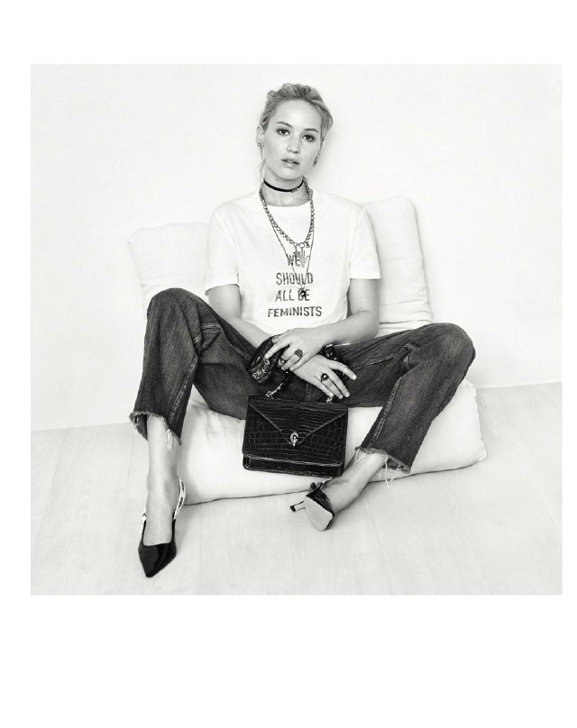 Mind legyünk feministák! - Hirdeti Jennifer Lawrence a Dior új kampányában