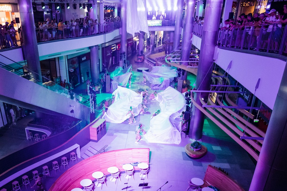 Vár a Food&Friends, a Westend megújult ételudvara