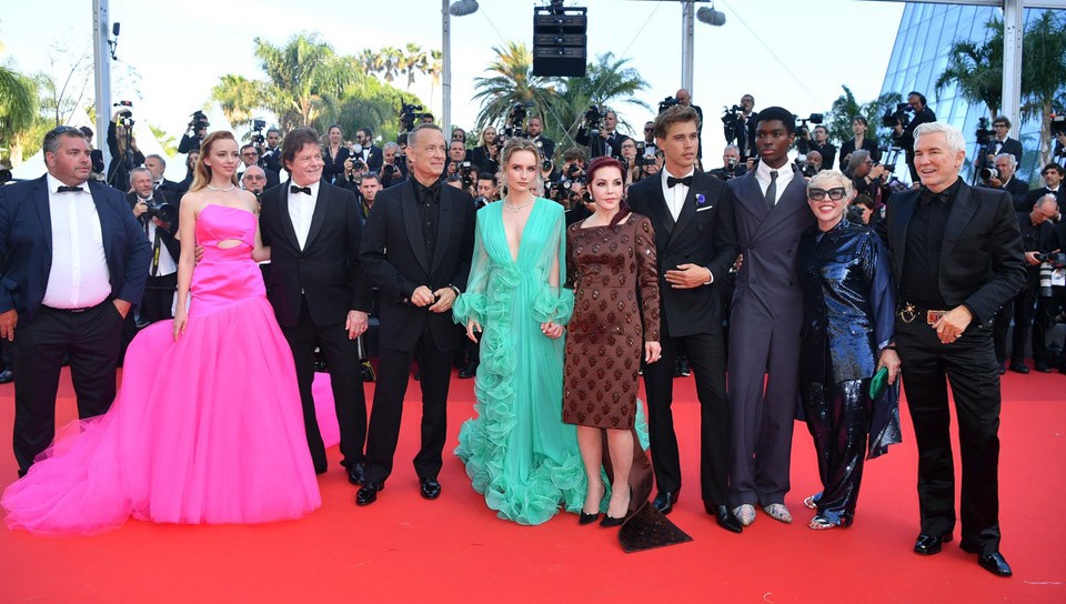  Az Elvis stábja a cannes-i filmfesztivál vörös szőnyegén