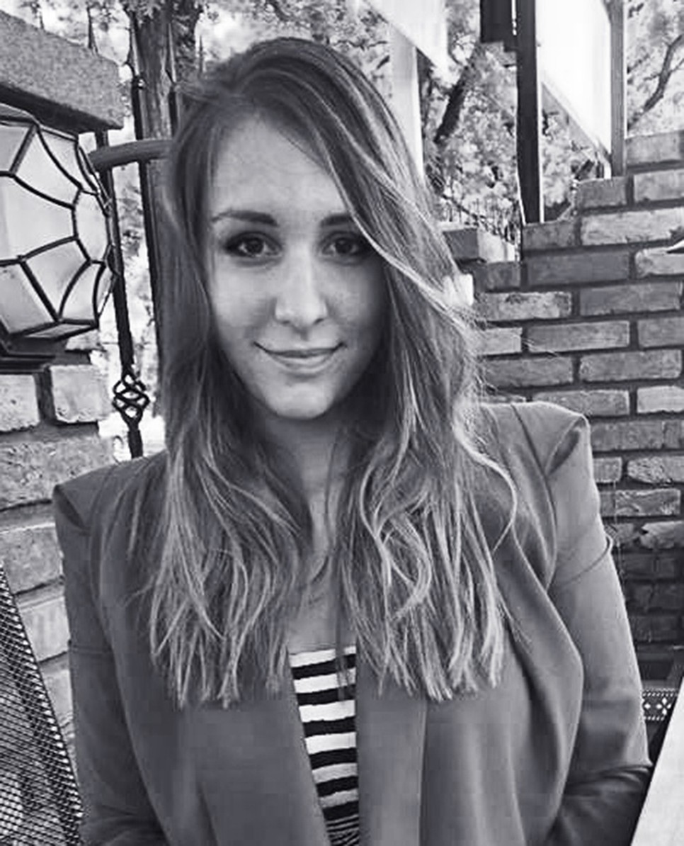 A Londonban élő Bartha Éva Lili tervező a divat jövőjét a technika fejlődésében és a fenntarthatóságban látja