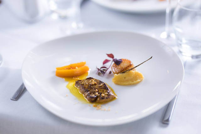 Egy eredeti francia étel és egy különleges élmény is vár a szerelmesek ünnepén!