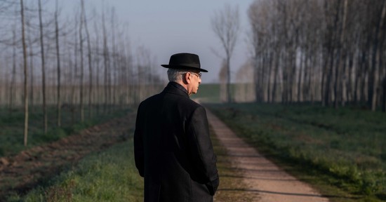 Sorrentino új filmjében visszatér a felelősség, kétely és megbocsátás nagy kérdéseihez