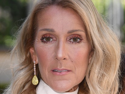 Celine Dion újra divatba hozza ezt a ronda frizurát?