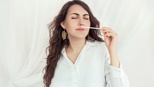 „Egy illat nagyon erősen kapcsolódik az emlékeinkhez és túlmutat az időn” - interjú Nyárádi Natália parfümőrrel