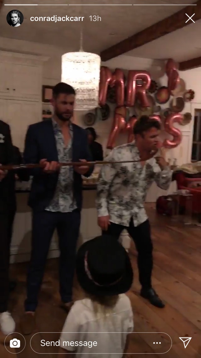 Te jó ég: itt a fotók Miley Cyrus TITKOS esküvőjéről