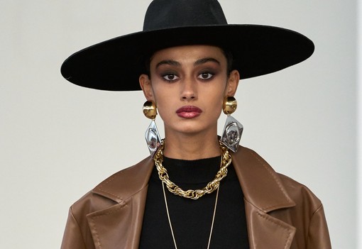 Arany vagy ezüst? Hozzád melyik passzol, ha ékszerről van szó?