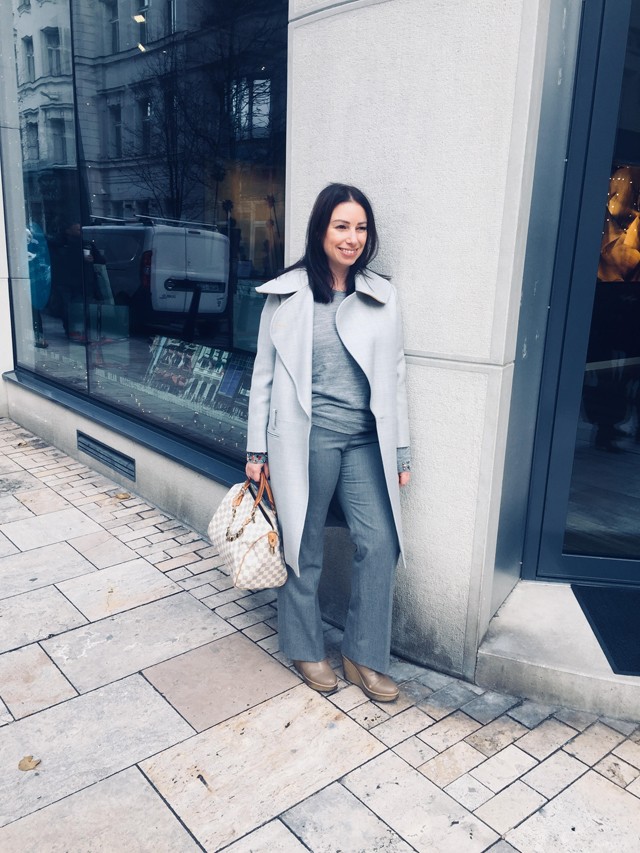 Gardróbnaplónk eheti vendége Cselényi Eszter, a Celeni alapítója!