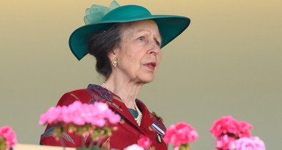 Szomorú hírek érkeztek a palotából, Anna hercegnő állapotáról