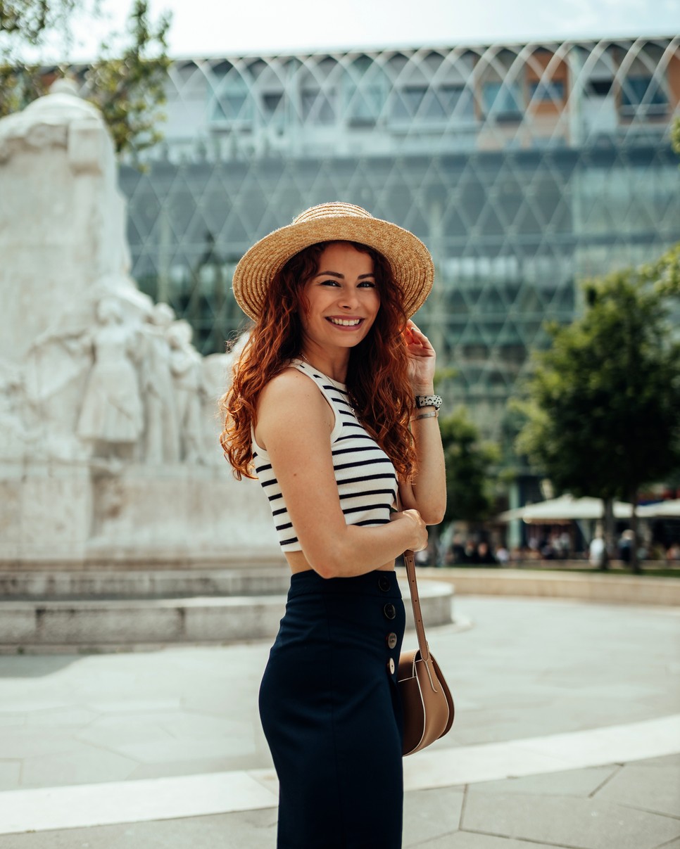 Viszkok Fruzsi könyvet ír, imádja a rendet és a rendszereket, és szeret elmélyülni Budapest városának történelmében is