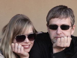 25 évvel fiatalabb topmodellel vigasztalódik az oligarcha