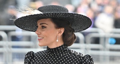 Katalin Diana hercegné stílusából inspirálódik, fantasztikus 80-as éveket idéző szettben