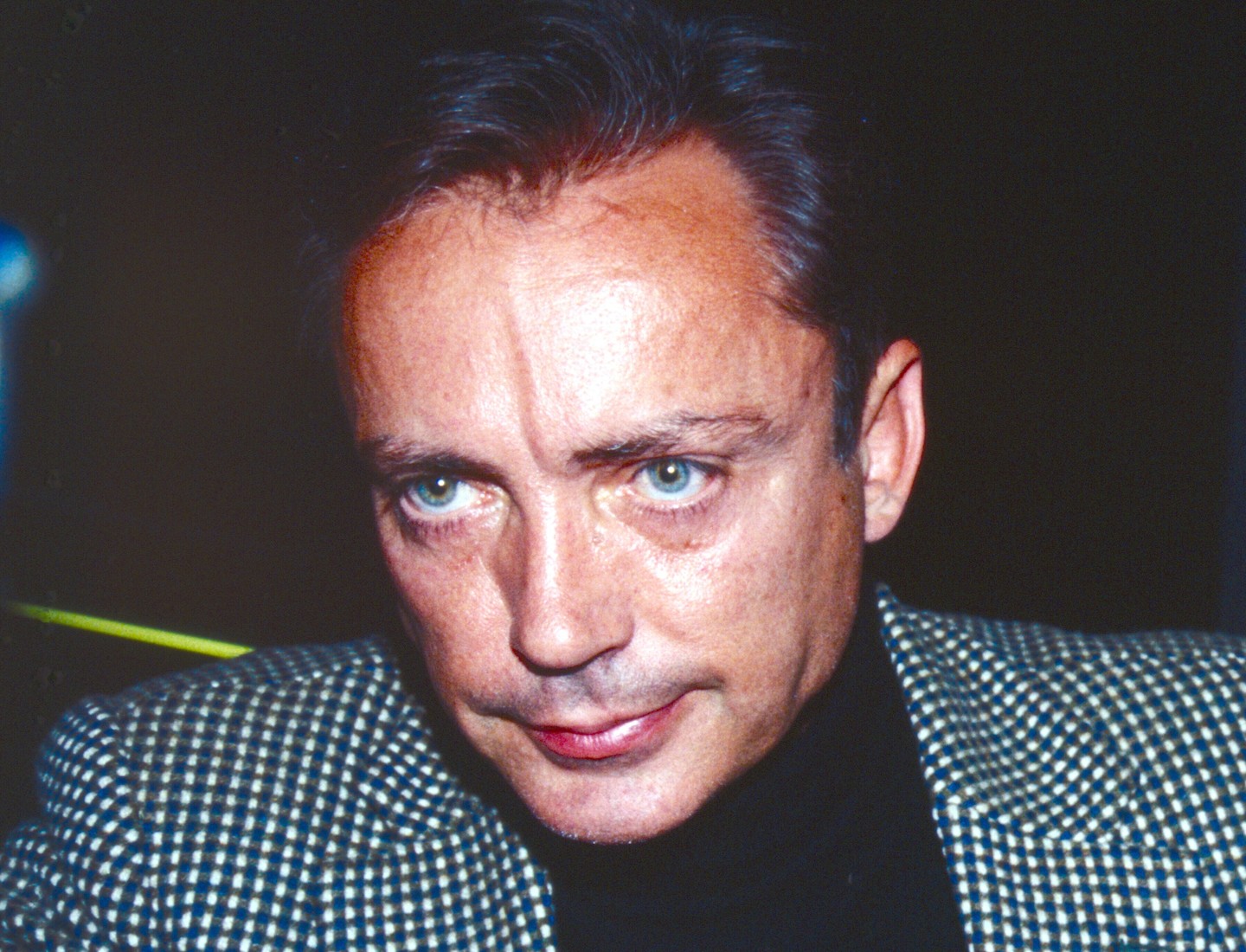 Udo Kier igazán sokoldalú volt, szabadidejében szívesen gyűjtött festményeket, rajzokat és régi bútorokat is. 