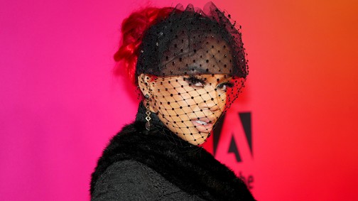 Micsoda buli volt! Nézd meg a budapesti MTV EMA házigazdájának, Saweetie-nek az összes ruháját a gáláról