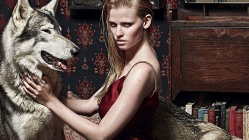 Mit nem csinált még Kate Moss? Most megcsinálta.