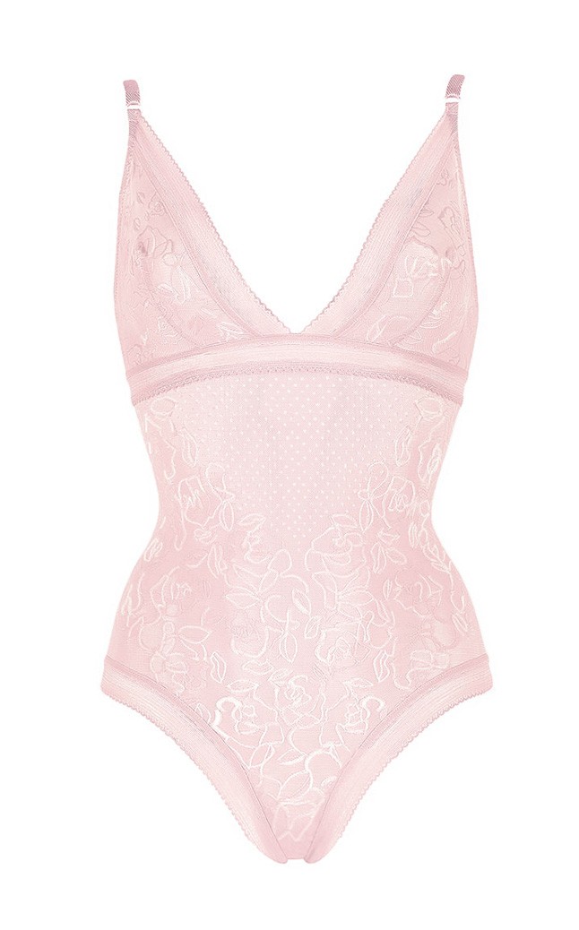 Csipke body TRIUMPH 21699 Ft,  Glamour-napokon 17361 Ft