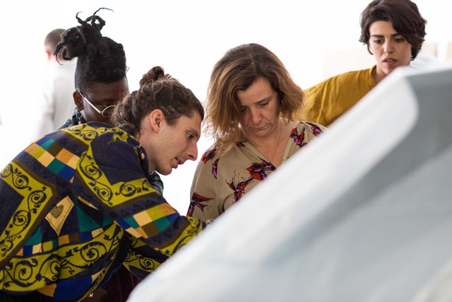 Egy magyar művész részvételével nyit art galériát a Lexus Lisszabonban!