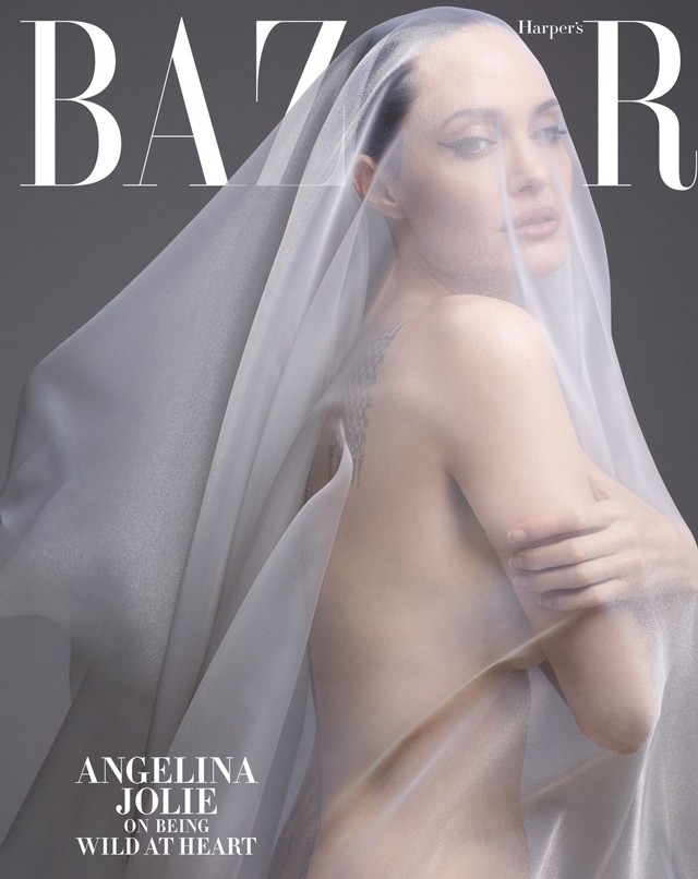 Angelina Jolie teljesen levetkőzött új címlapfotóján