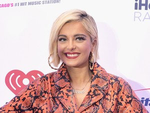 Szörnyű! A designerek nem csinálnak ruhát neki a Grammy-re, mert túl nagy méretet hord