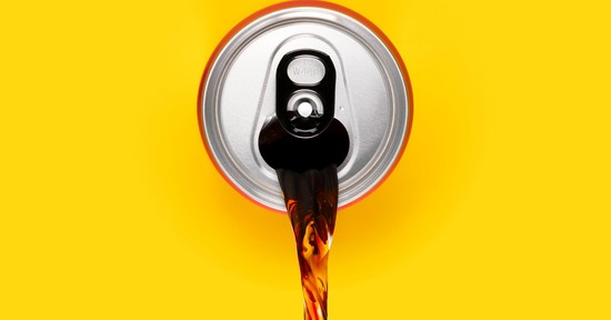 Dr. Zacher Gábor: Napi 24 doboz energiaital valóban halálos