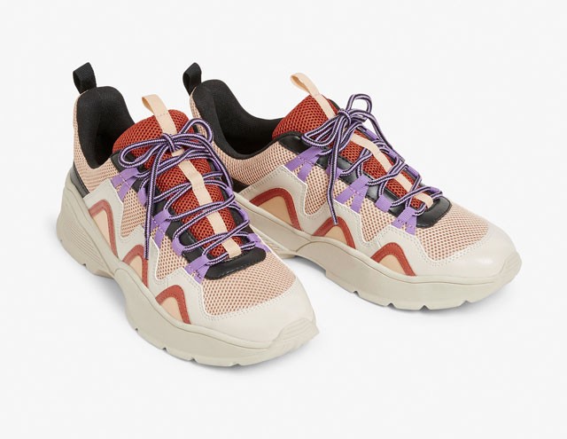 Geometriai mintás tornacipő MONKI 35 euró