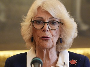 Kamilla királyné olyan protokollt szegett meg, amit maga Erzsébet királynő sem engedett meg magának