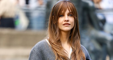 Trükközz olyan ügyesen az alapdarabokkal, mint Palvin Barbara, és szerezd be őket kedvezményesen a GLAMOUR-napokon