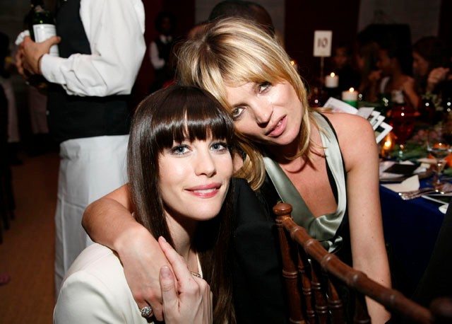 Liv Tyler és Kate Moss