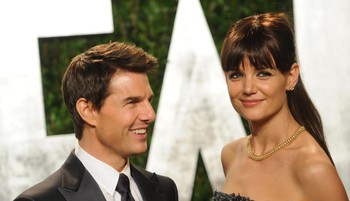 Suri Cruise hatalmas mérföldkőhöz ért, Tom Cruise és Katie Holmes 20 éves lánya szülei nyomdokaiba lépett