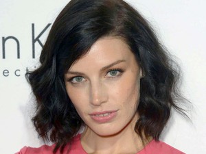 Kanada csiszolatlan gyémántja: Jessica Paré