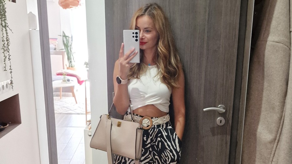 Viszkok Fruzsi mai szettje a nagybetűs városi kényelem