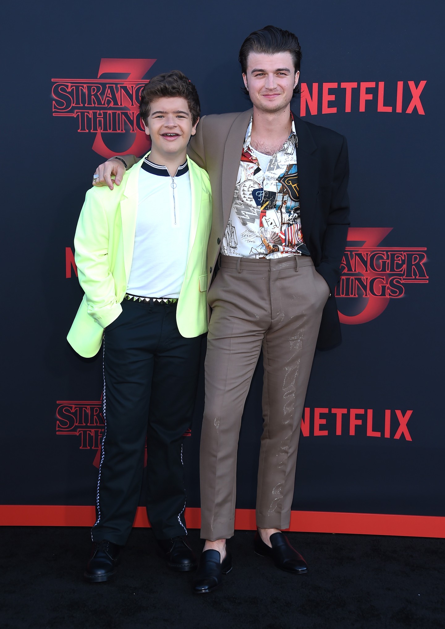 A sorozat 3. évadának 2019-es bemutatóján Gaten Matarazzóval együtt azonnal ellopták a show-t. 