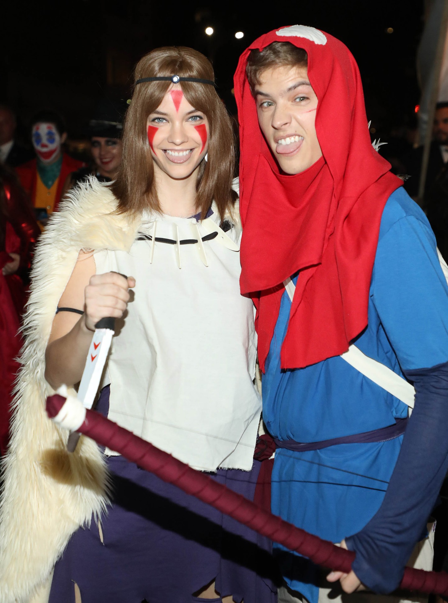 Palvin Barbara és Dylan Sprouse San és Ashitaka bőrébe bújtak Heidi Klum 2019-es halloweeni partiján