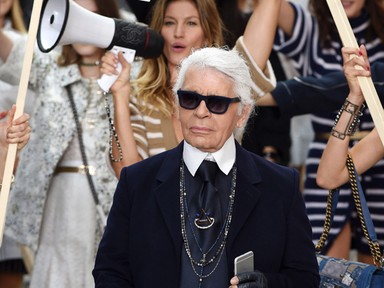 Karl Lagerfeld utálja a szelfijeidet