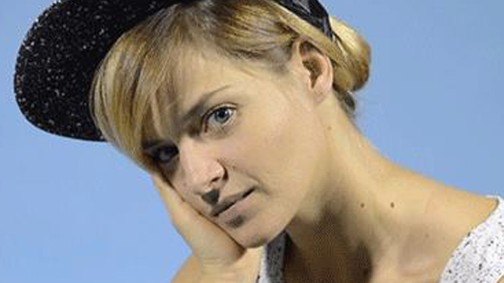 Trópusi szenvedély és erotika a textilen