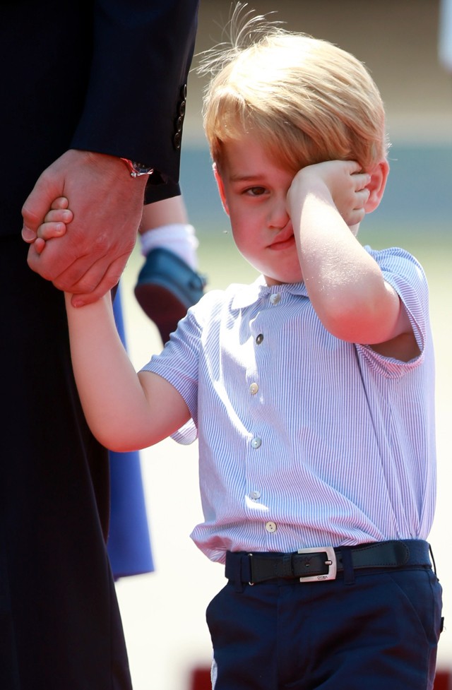 Ez az 5 kép bebizonyítja, hogy György herceg annyira nem érezte a tegnapi kirándulást