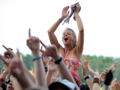 18 régi fotó a Sziget Fesztiválról, ami vadabb és szebb, mint egy időutazás