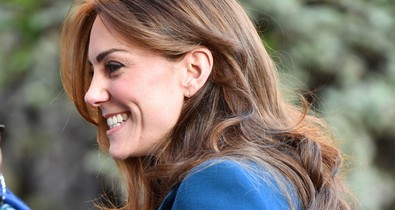 Csak pislogunk, hogy mennyire jól áll egy ilyen letisztult szett Katalin hercegnének