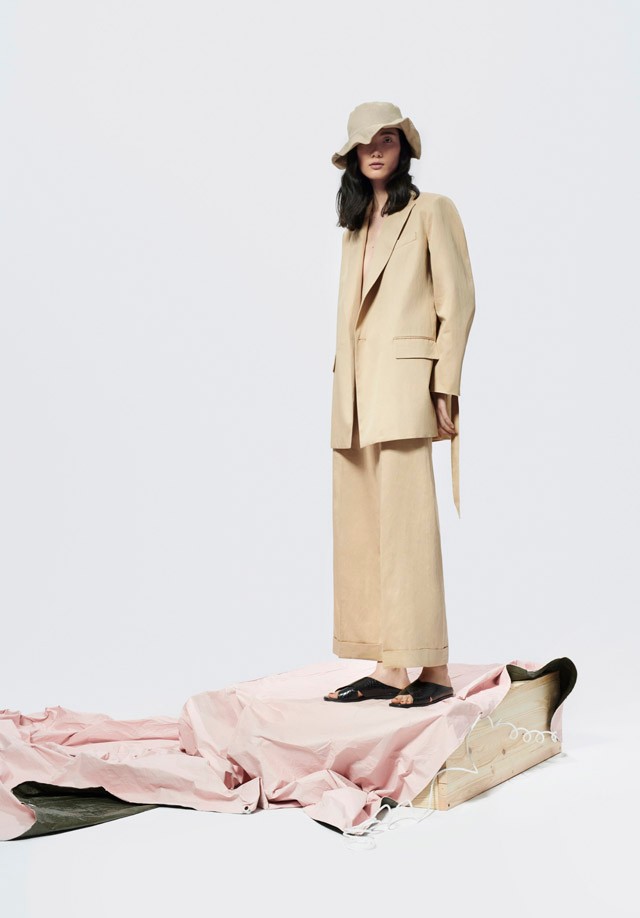 Blézer és nadrág RESERVED 29995 Ft, 16995 Ft