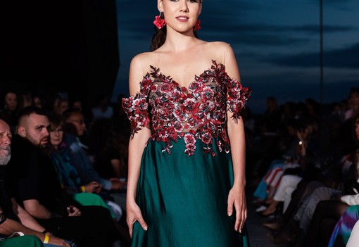 „Itt nincs rivalizálás, irigység vagy kibeszélés, csak egymás támogatása” - Összetartó nők és designerek a La Dolce Vita divatbemutató mögött