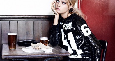 Cara Delevingne Twitter hadjáratot indított a Vogue ellen